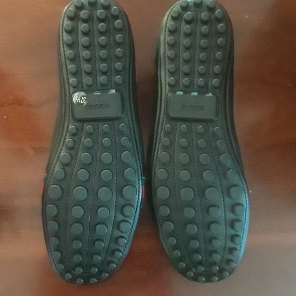 Black Gucci flats - Picture 4 of 4